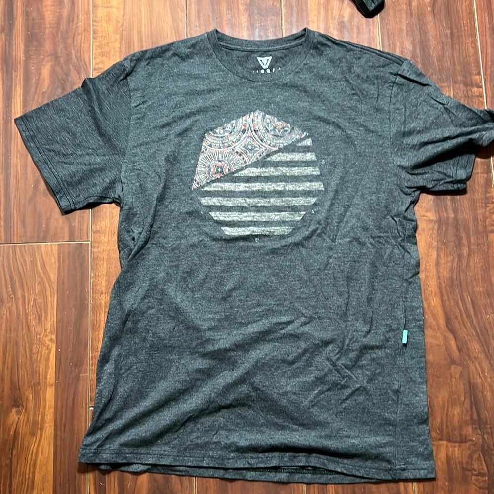 Vissla Tee